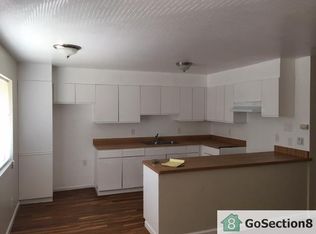 9840 E St #6, Oakland, CA 94603