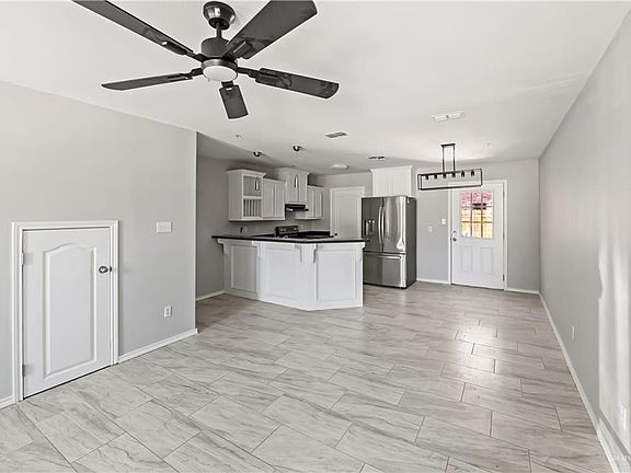 2nd image of 106 S 48th Ln