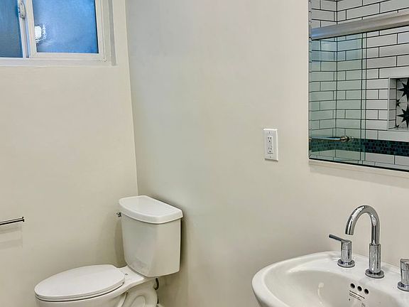 3rd image of 2488 N Beachwood Dr #1