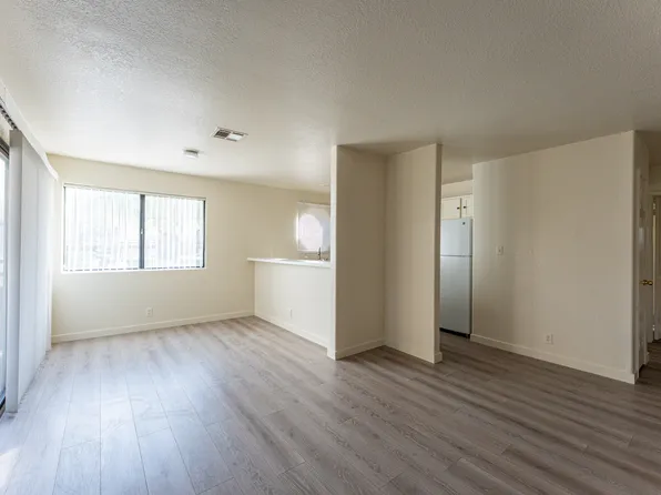 5064 S Rainbow Blvd Unit 101, Las Vegas, NV 89118