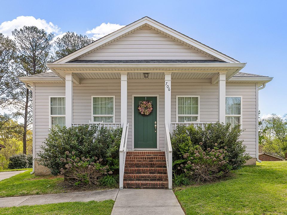 1st image of 706 Woodmore Ln