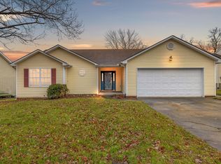 345 Weslyn Way, Nicholasville, KY 40356