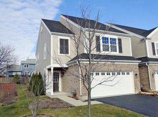 1688 Yellowstone Ct, Crystal Lake, IL 60014