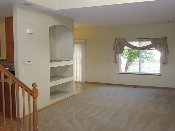 3rd image of 2247 Stoughton Dr #2247