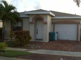 564 E Ridge Cir N, Boynton Beach, FL 33435