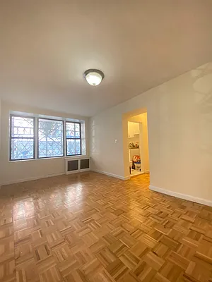 Rented by Bond New York | media 6