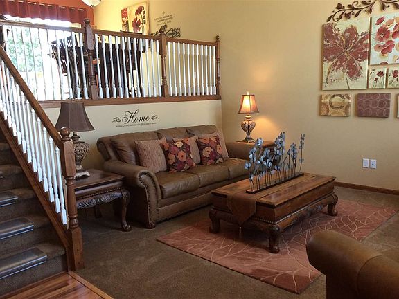 2nd image of 2513 Heritage Dr