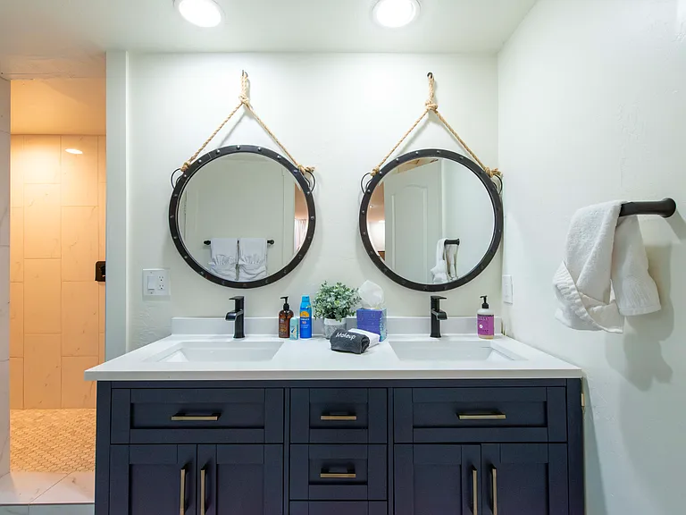 Master bedroom dual sink vanity