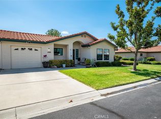 1065 Mountain View Dr, Hemet, CA 92545