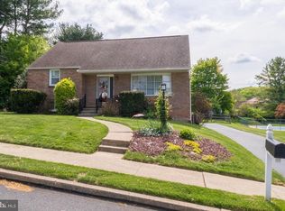 229 Grande Valley Rd, Reading, PA 19606