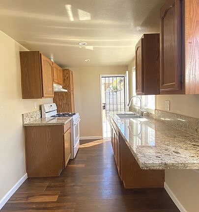 2nd image of 3009 Dalton Ave #1/2