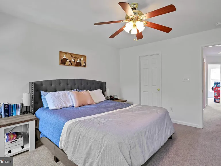 1307 Pendleton Ln — Photo 14