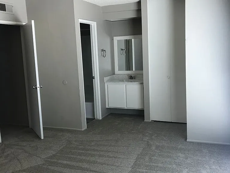 Cypress Townpark Apartments — Photo 34