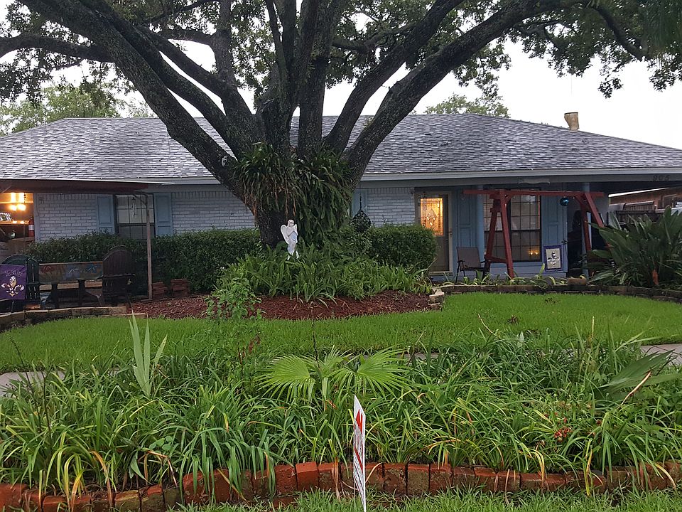 1st image of 905 Chestnut Dr
