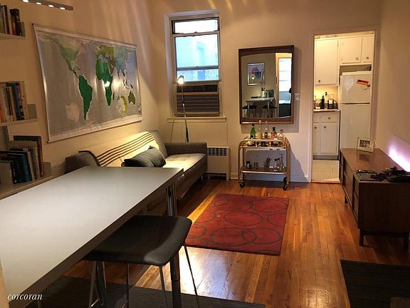 2nd image of 326 W 83rd St APT 6A