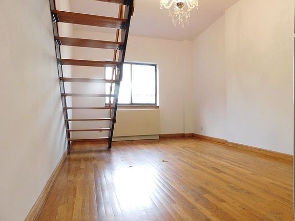 2nd image of 455 W 46th St #5F
