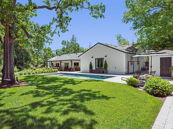 2nd image of 218 Middle Rincon Road