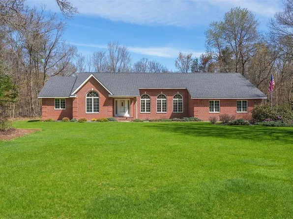 3120 E Cedar Road, Eleva, WI 54738