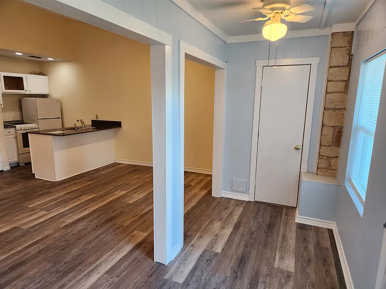 1015 Old Mill Rd #1 — Photo 14
