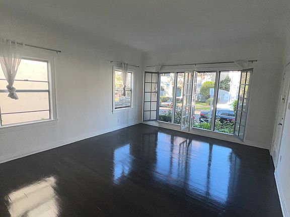 2nd image of 340 N Orange Grove Ave #340