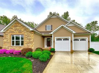 34600 Willow Creek Pl, Willoughby, OH 44094