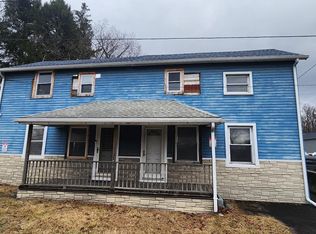 2014 W Center St, Tremont, PA