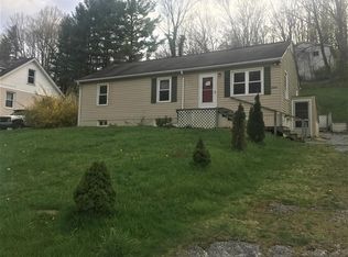 2606 Grassy Branch Rd, Bluefield, WV 24701