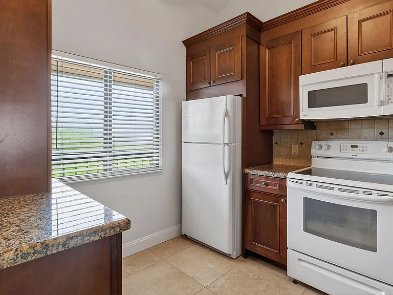 101 Ocean Bluffs Blvd #504 — Photo 16