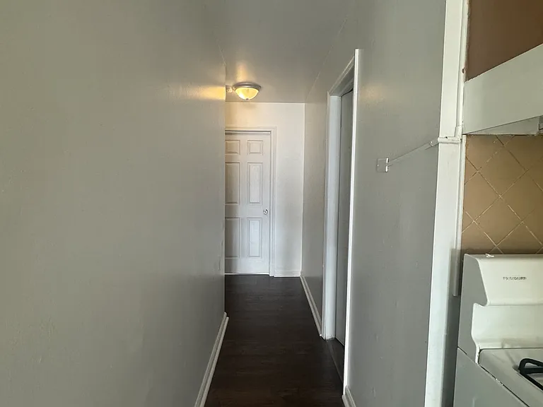 121 Garfield Ave #3 — Photo 4