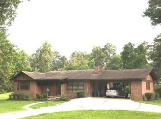 49 Bay Cir, Laurel, MS 39440