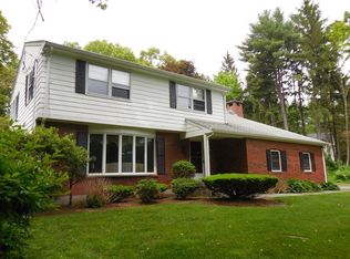 4 Pine Hill Rd, Southborough, MA 01772
