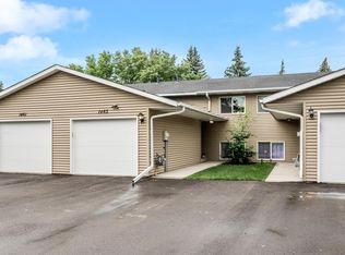 1463 4th St W, Hastings, MN 55033