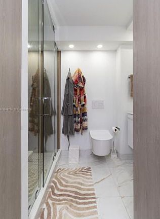 5th image of 3180 S Ocean Dr APT 619