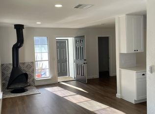 10000 E Rutland Vlg UNIT A, Austin, TX 78758