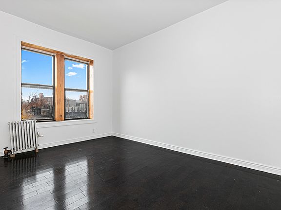 4th image of 1236 Pacific St APT 5F