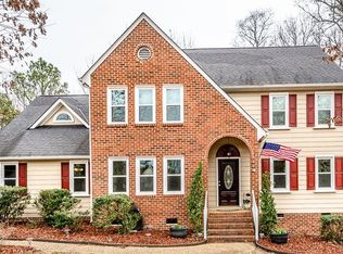 12645 Parker Ln, Chester, VA 23831