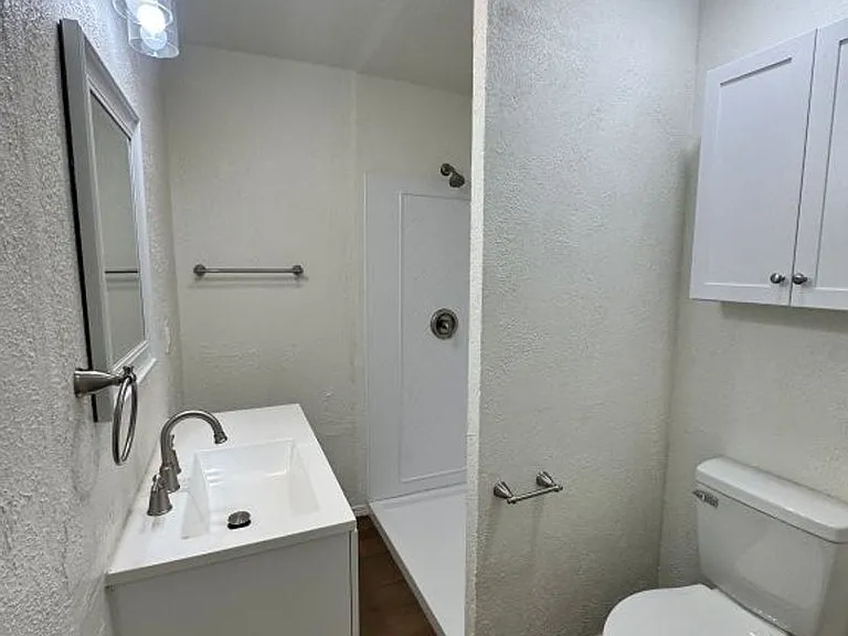 1417 W Idaho Ave — Photo 8