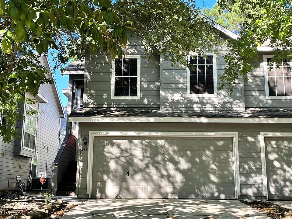 1st image of 218 Blushwood Pl