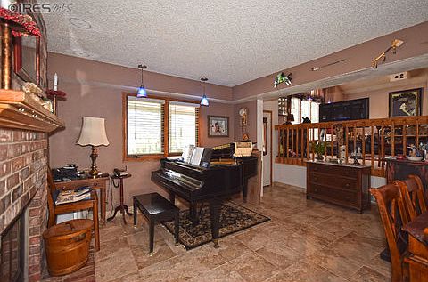 4th image of 2625 Hollingbourne Dr