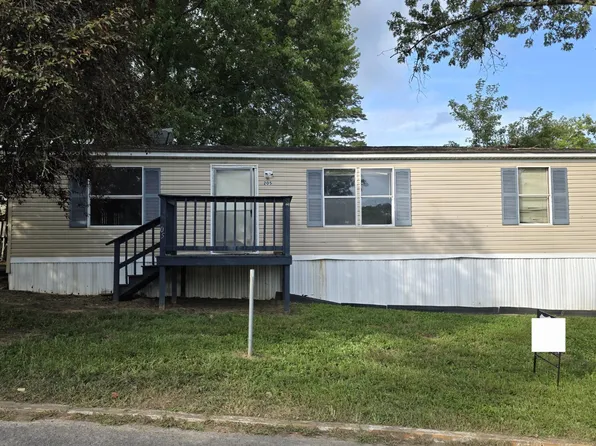 205 Royal St, Clinton, TN 37716