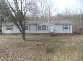 6089 Cain Forest Dr, Walkertown, NC 27051