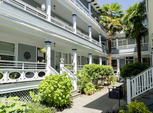 2127 NW Irving St APT 105, Portland, OR 97210