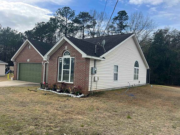 3rd image of 545 Slash Cir