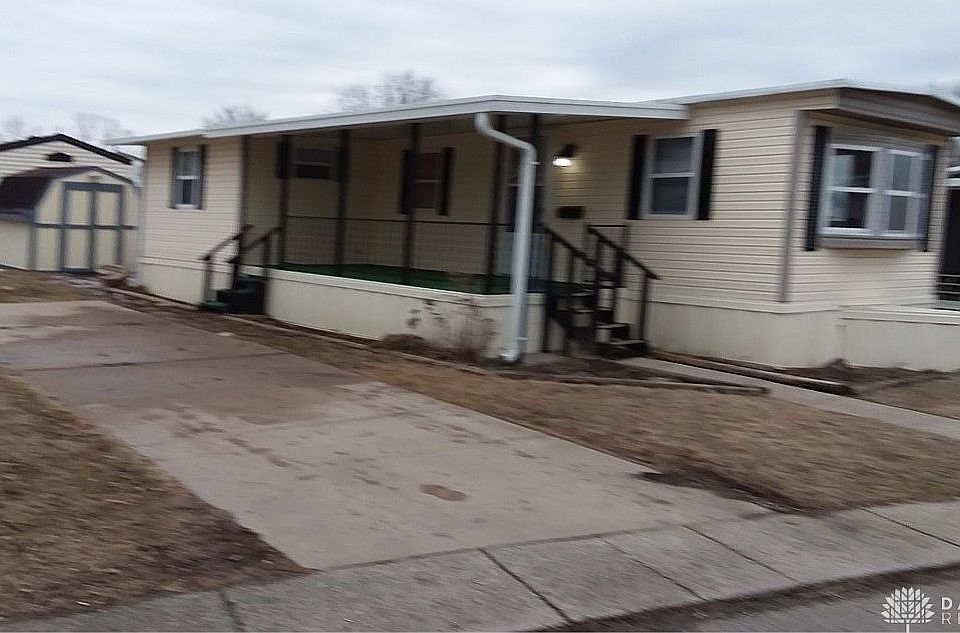 1st image of 5250 Valcourt St