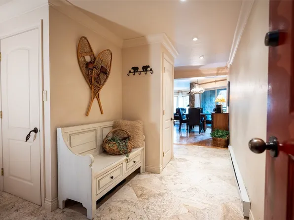 765 Columbine Rd APT C-203, Breckenridge, CO 80424