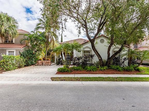 3rd image of 10310 NW 10th Ct