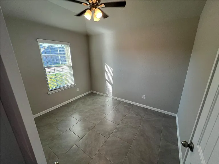 7263 Barrington Ridge Ln — Photo 16