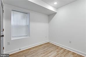 5th image of 2348 N Park Ave APT B
