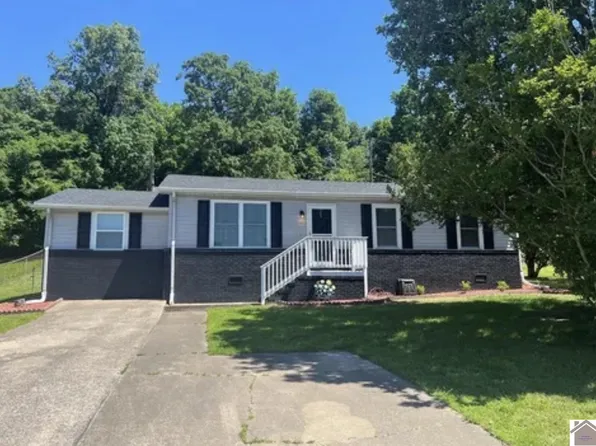 2091 Curling Dr, Madisonville, KY 42431