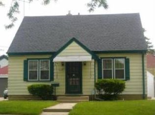 4218 N 40th St, Milwaukee, WI 53216
